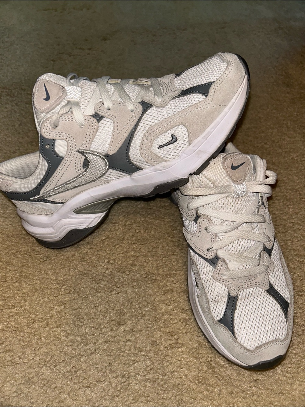 Nike AL8 White and Gray Mesh Trail Sneakers